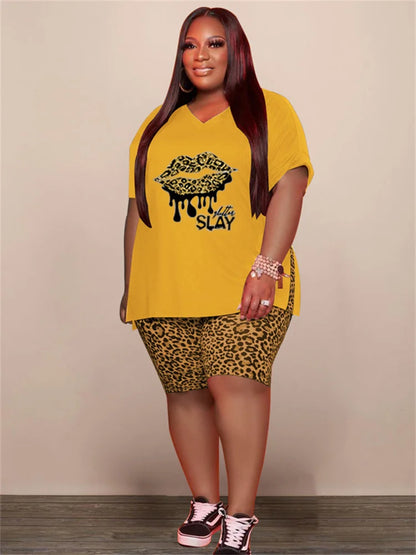 Plus Size 2 Piece Loose Lip Top Leopard Shorts Set