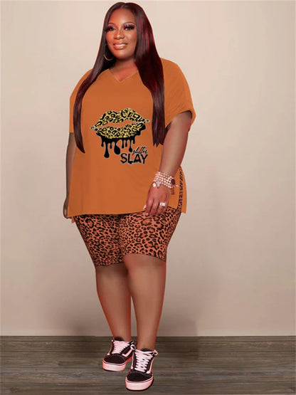 Plus Size 2 Piece Loose Lip Top Leopard Shorts Set