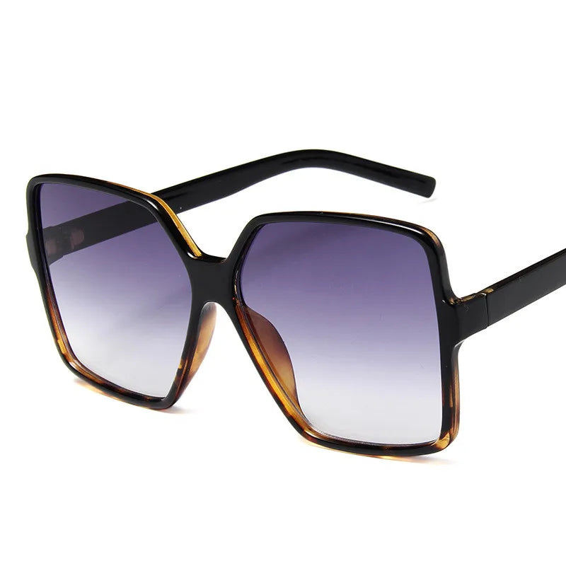 UV Oversize Sunglasses Gradient